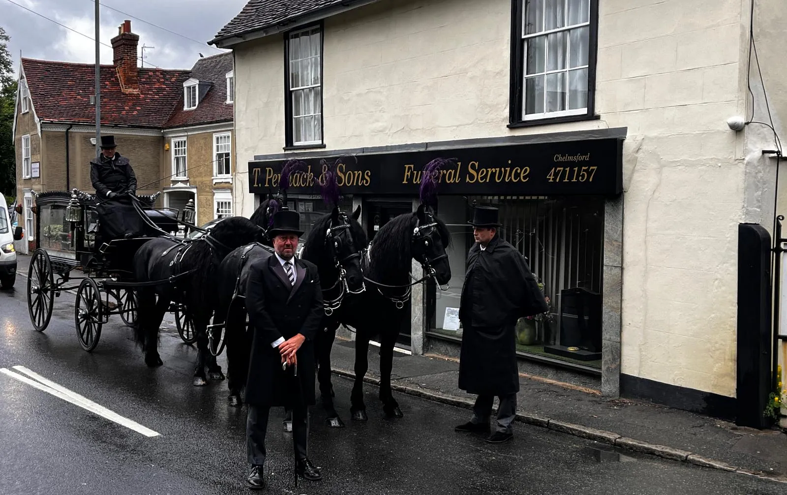 Horse and carriage